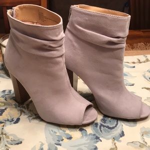 Express grey peep toe booties size 7